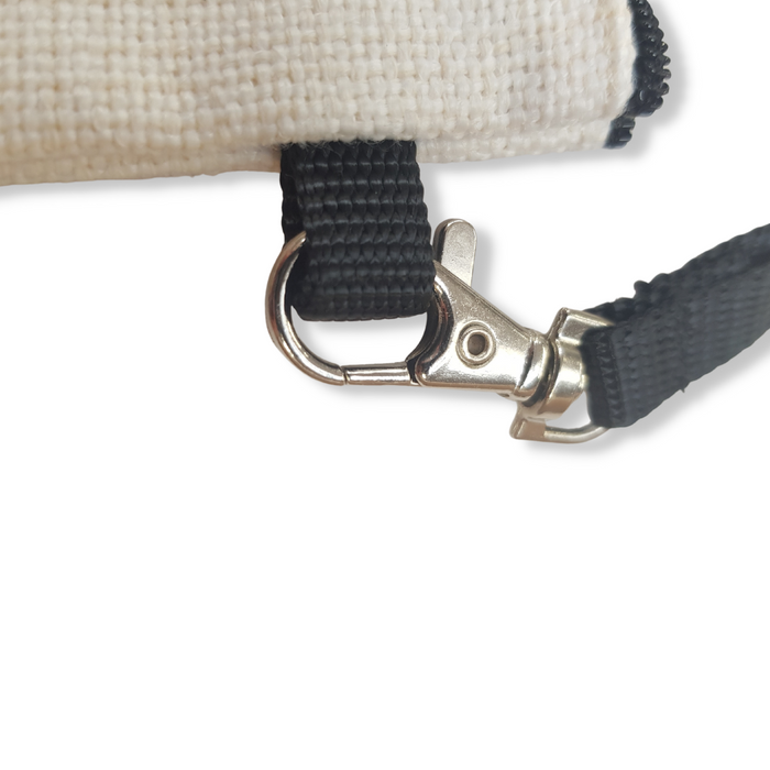 Linen Pouch with zip
